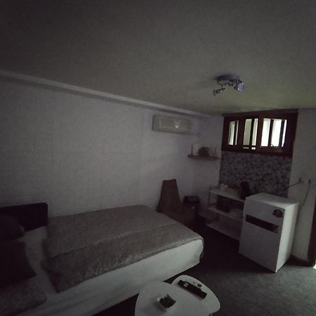 Studio Δωμάτιο Eretria  Luaran gambar